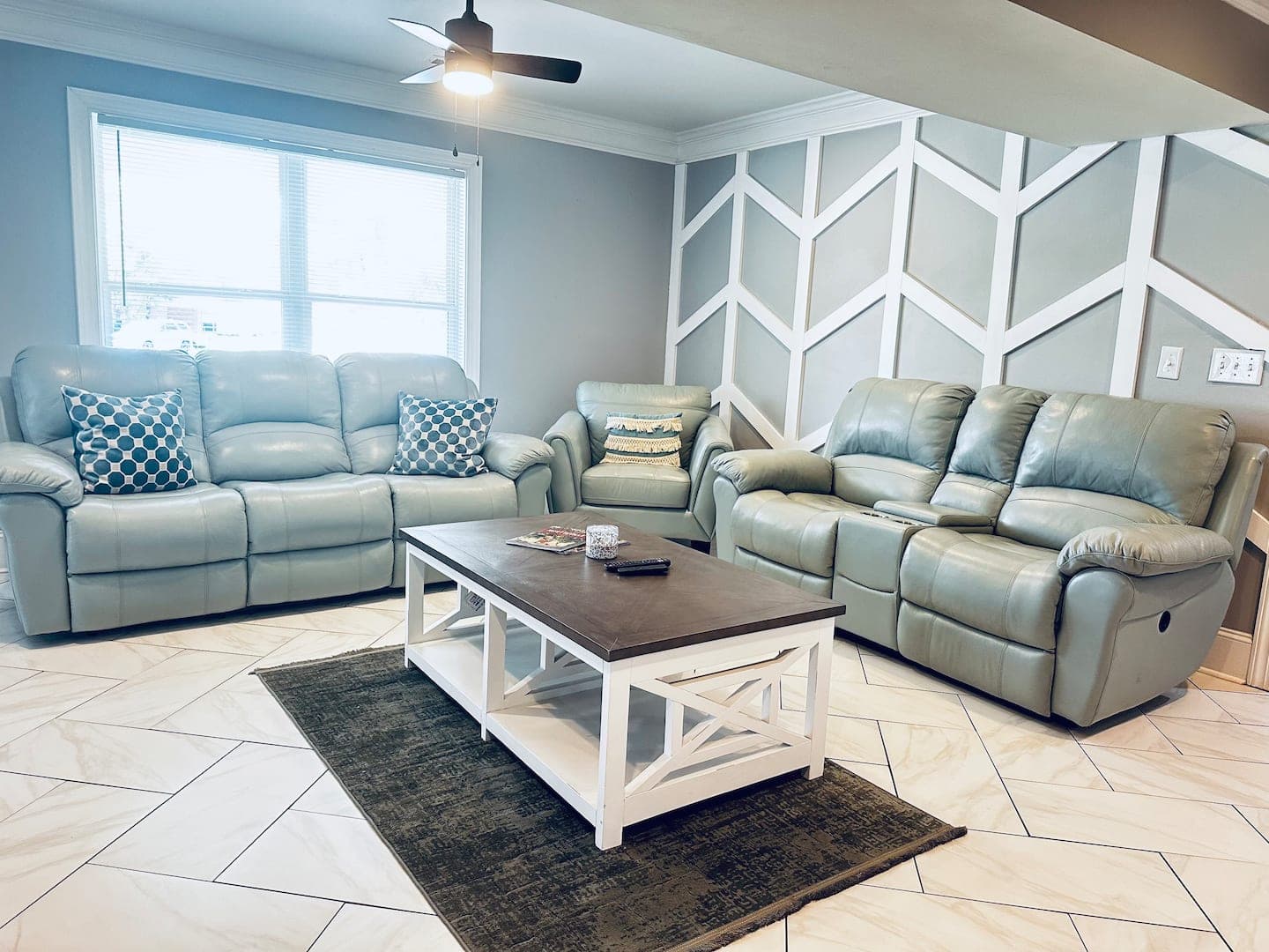 Spacious Dual-Home Retreat photo 2